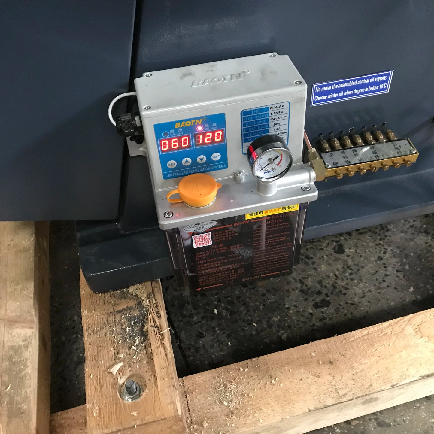 Machine Paper Creasing And Die Cutting Machine